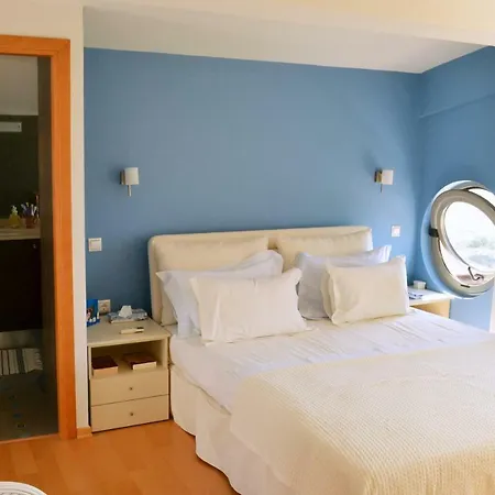 Luxury Beach House Viewing At The Corinthian Gulf Vakantiehuis
