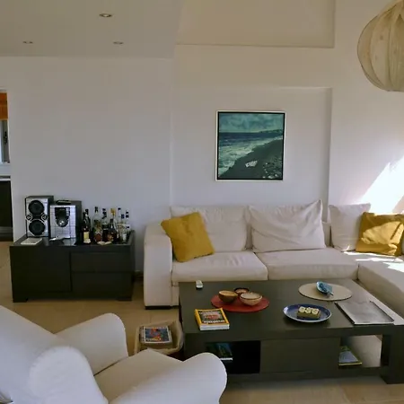 펜션 Luxury Beach House Viewing At The Corinthian Gulf